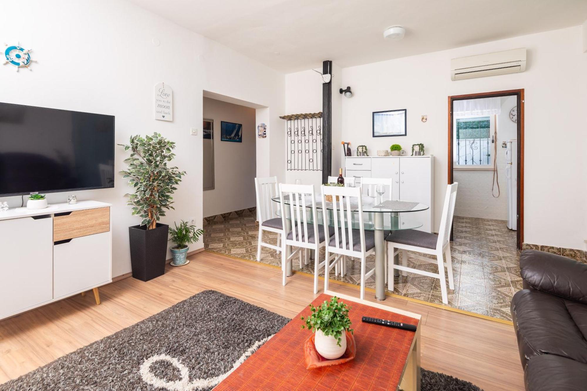 Urban Edge - Beach Apartments Omis Ngoại thất bức ảnh
