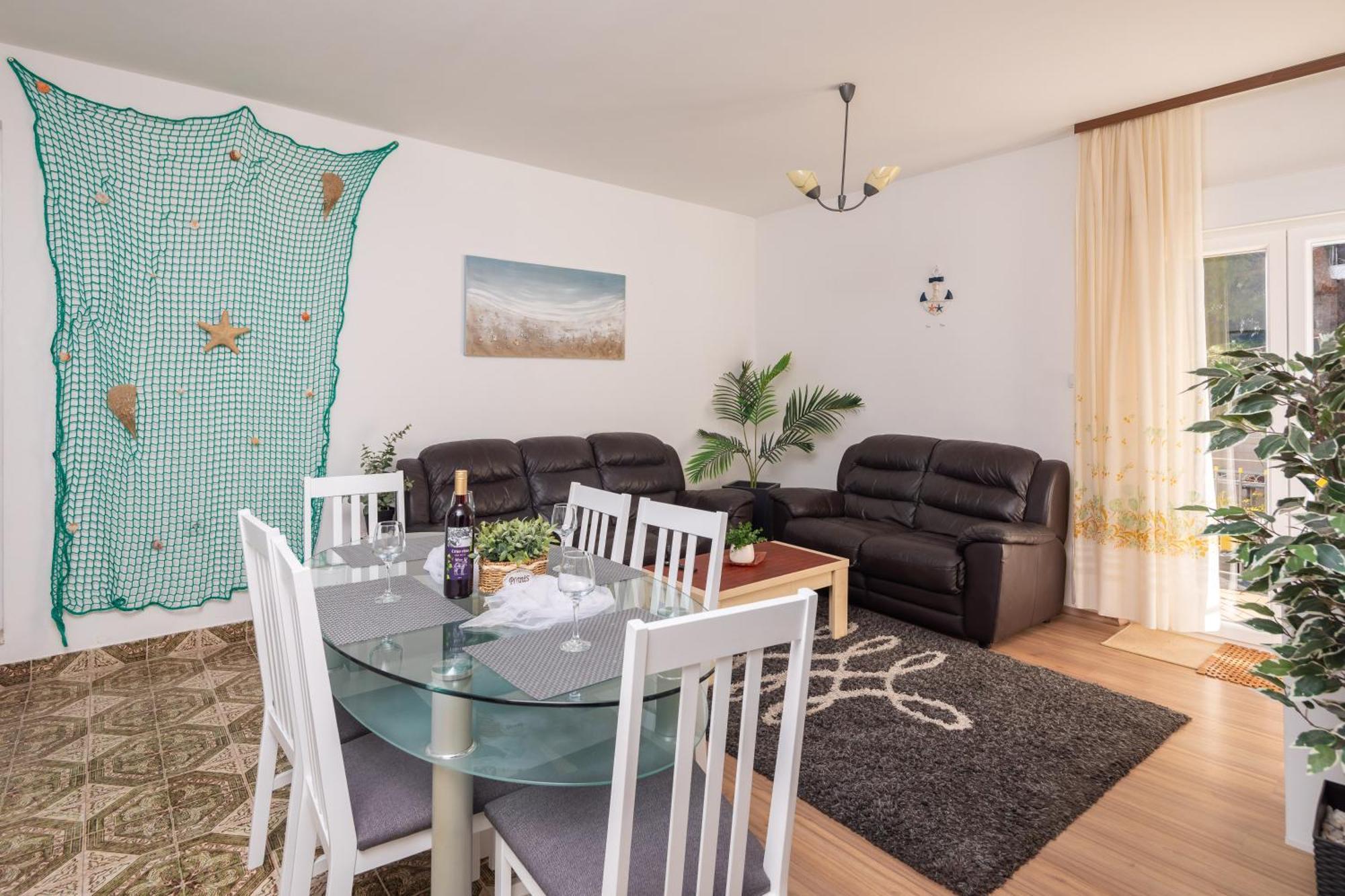 Urban Edge - Beach Apartments Omis Ngoại thất bức ảnh