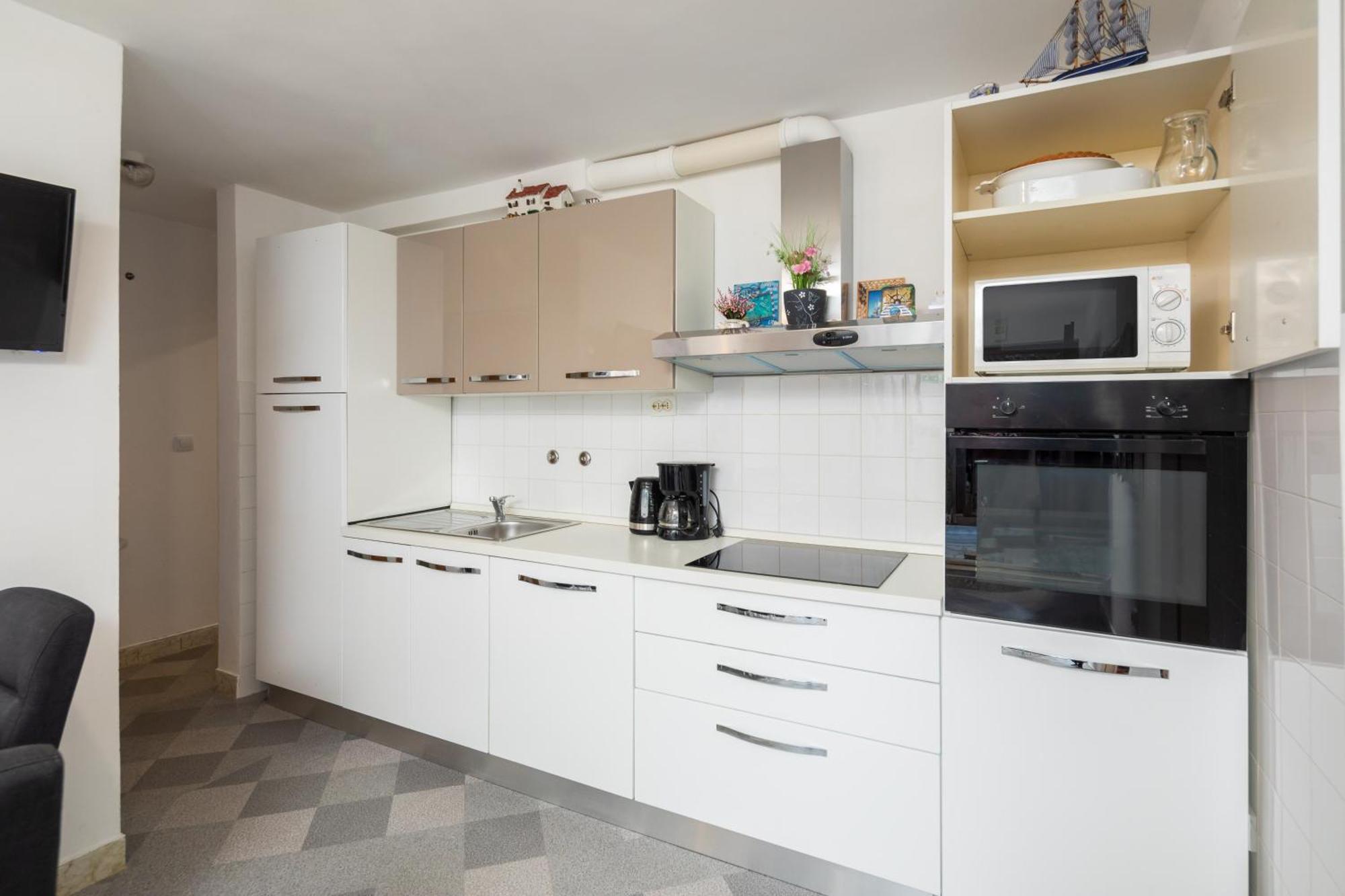Urban Edge - Beach Apartments Omis Ngoại thất bức ảnh