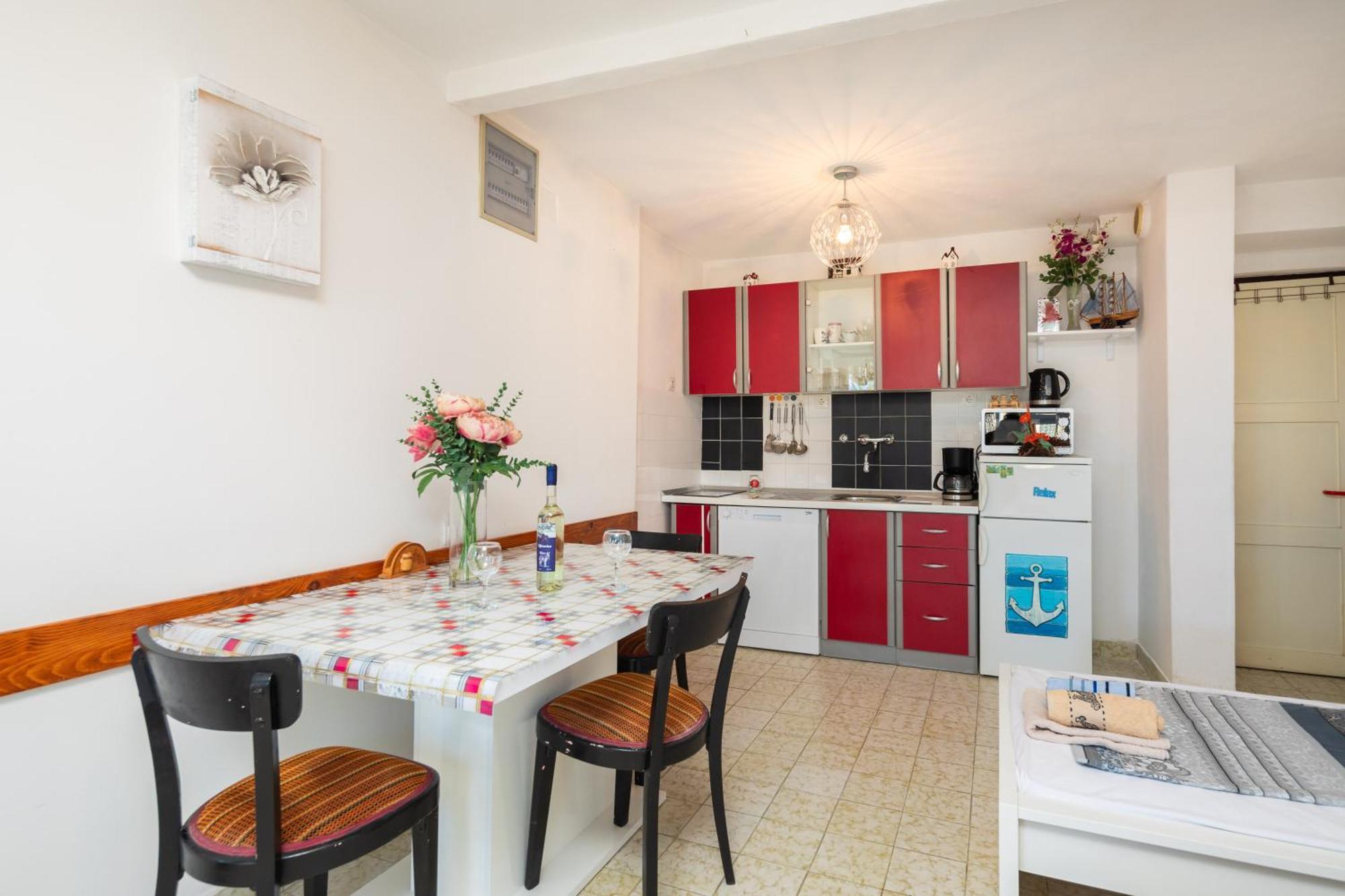 Urban Edge - Beach Apartments Omis Ngoại thất bức ảnh
